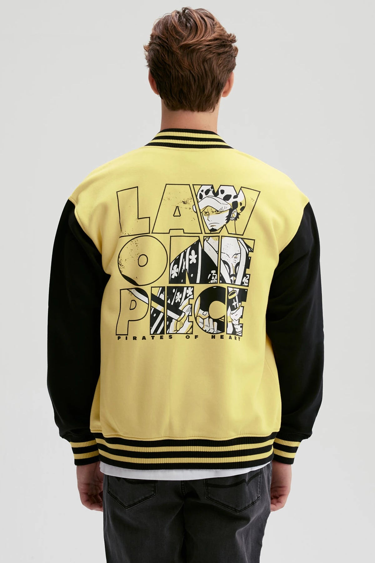 Polerón One Piece Trafalgar Law Amarillo