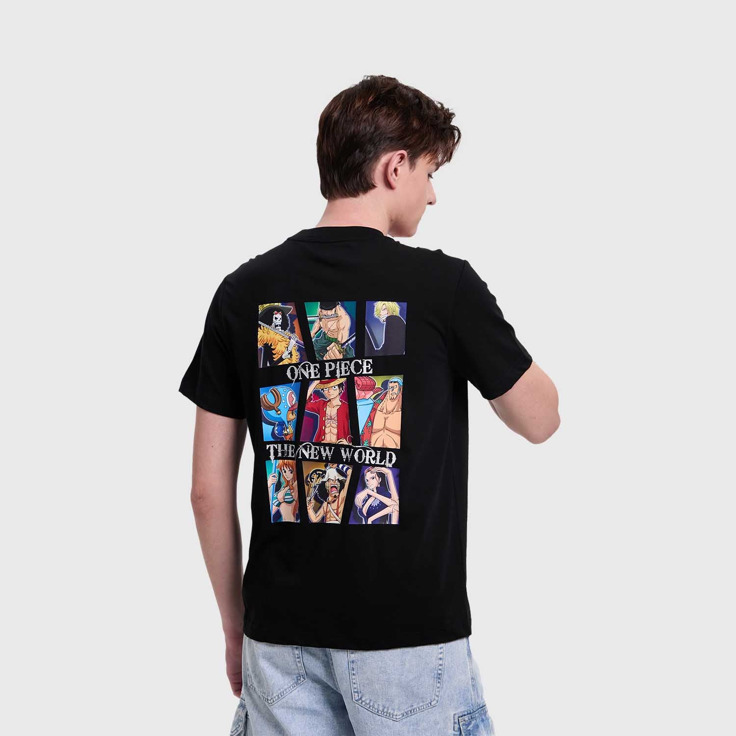 Polera One Piece Mugiwaras Negro