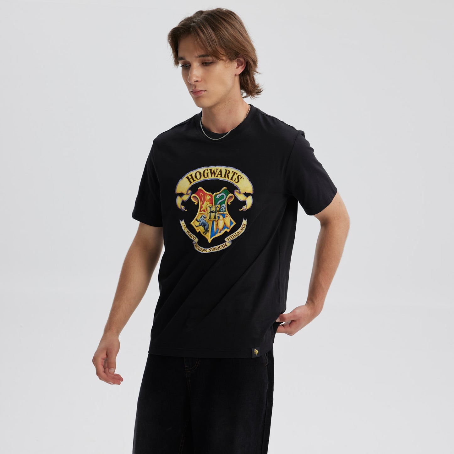 Polera Hogwarts Negra