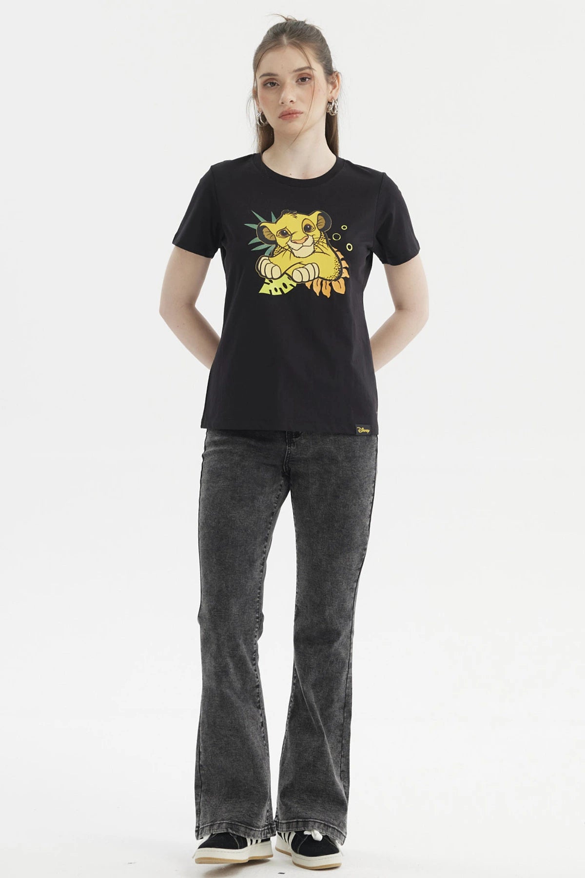 Polera Mujer Rey León Negra