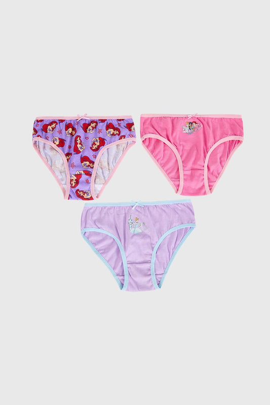 Calzón tripack en tonos morado, rosa y lila con estampados de Ariel, Bella y Cenicienta, ideal para fans de Disney que buscan comodidad y estilo.