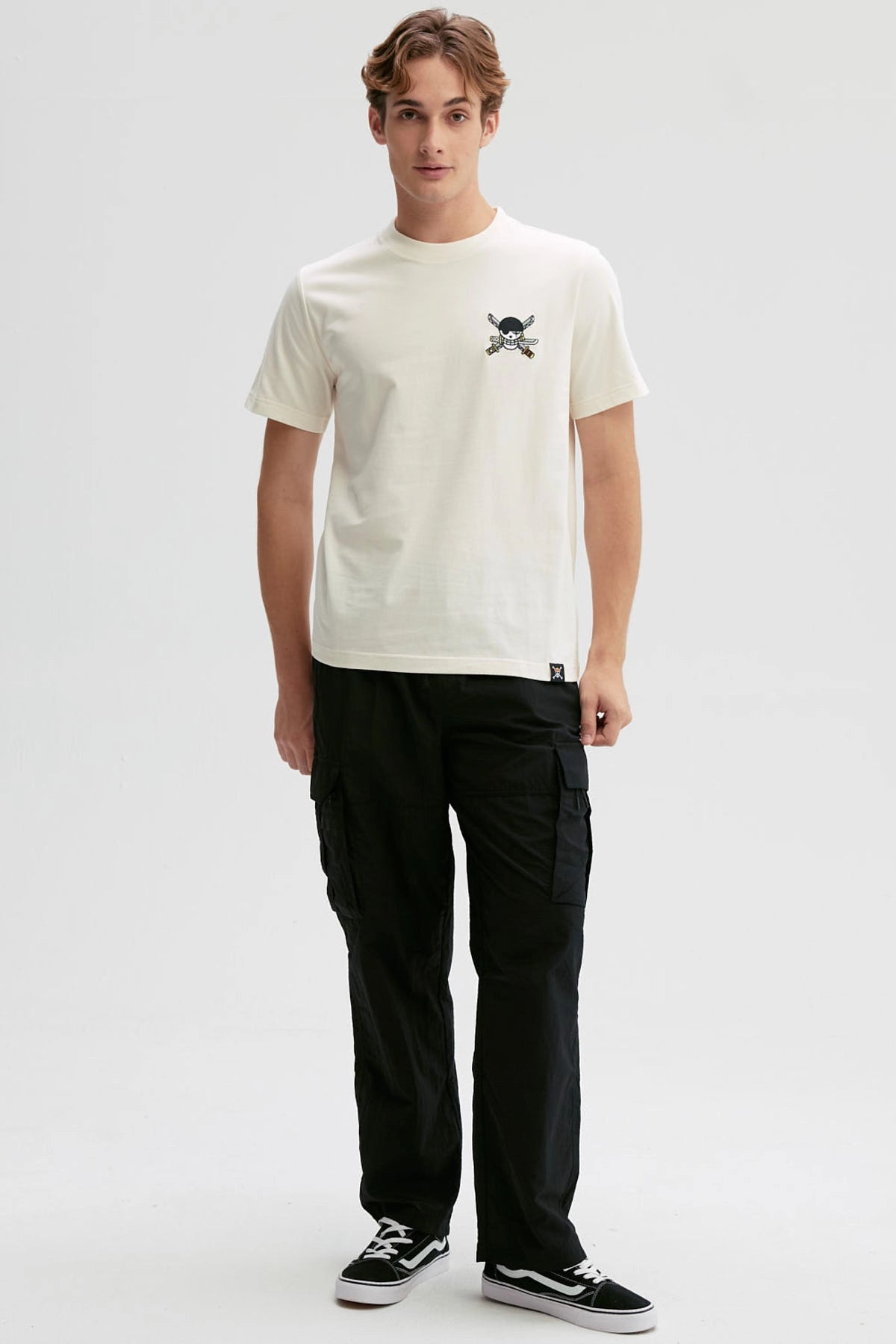 Polera One Piece Zoro Beige