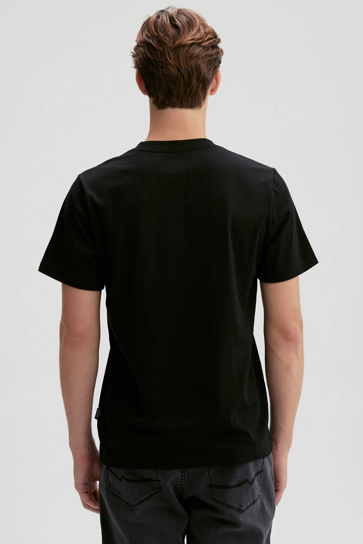 Polera Naruto Shippuden Negra