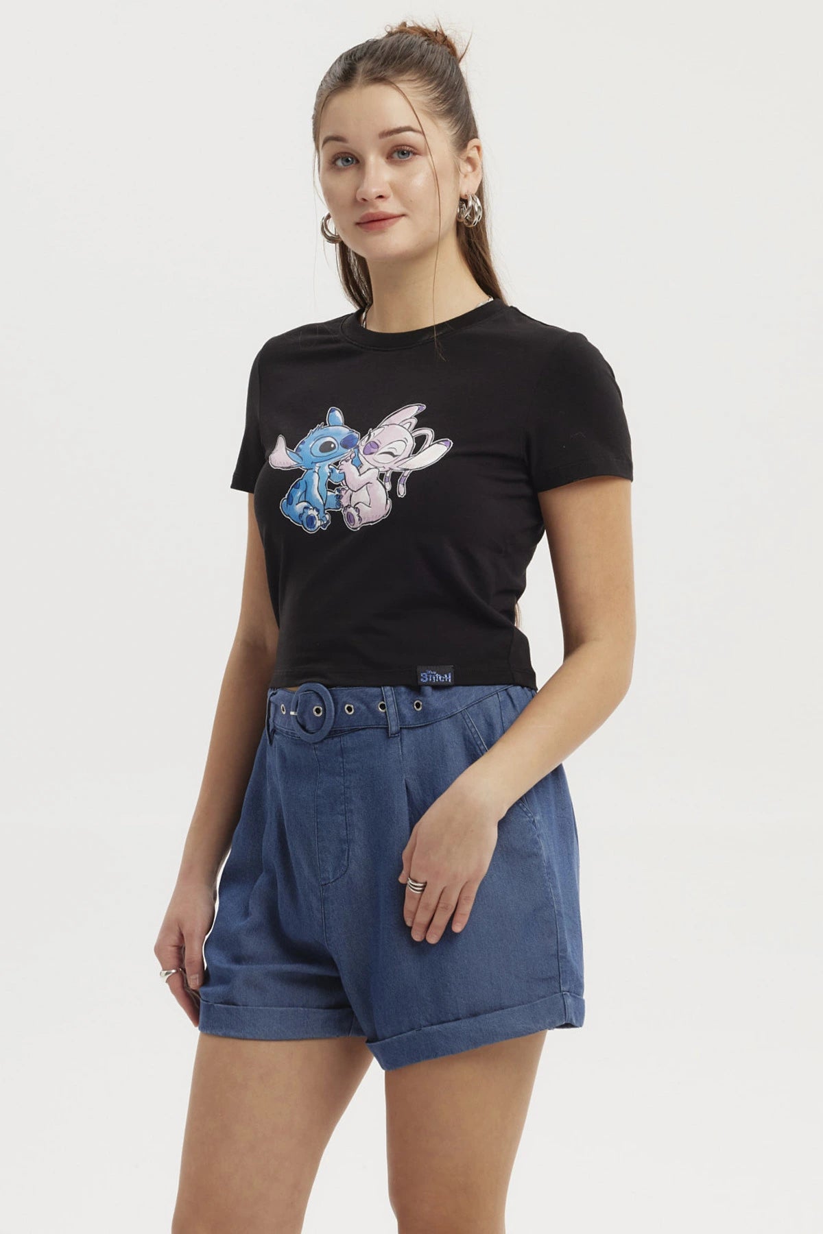 Polera Stitch Negra