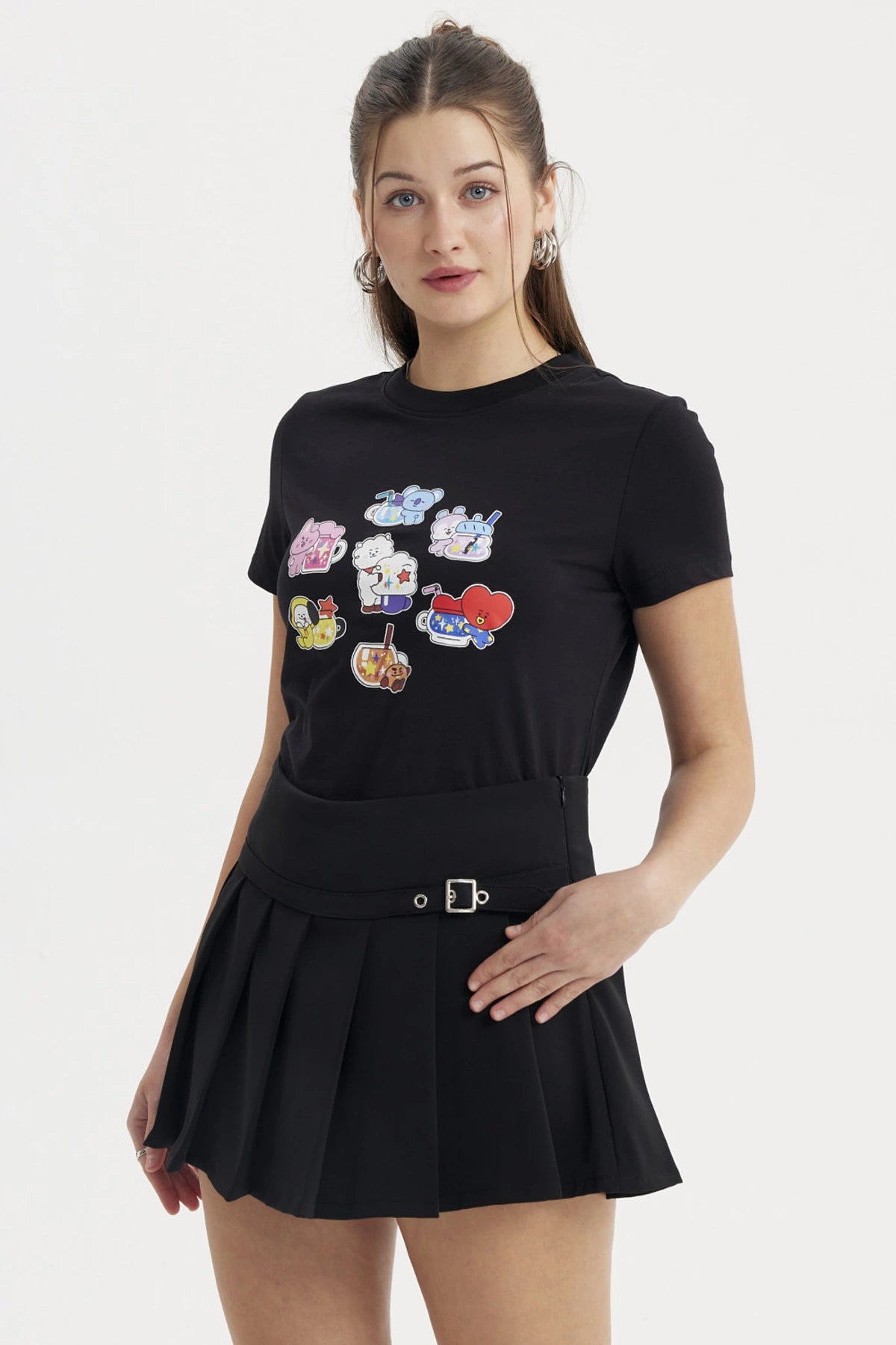 Polera BT21 Negra