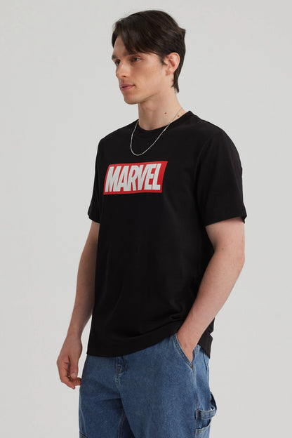 Polera Logo Marvel Negra