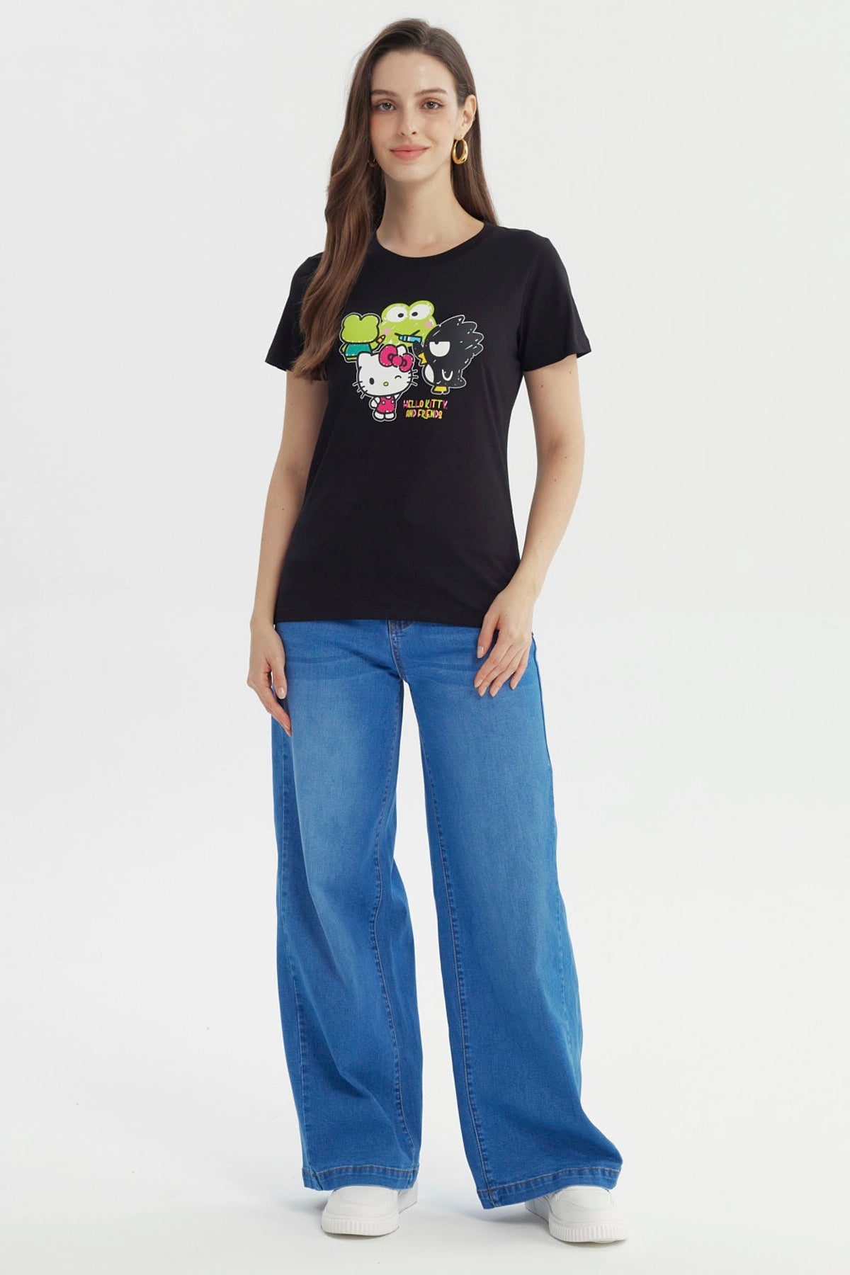 Polera Mujer Hello Kitty Y Sus Amigos Negra