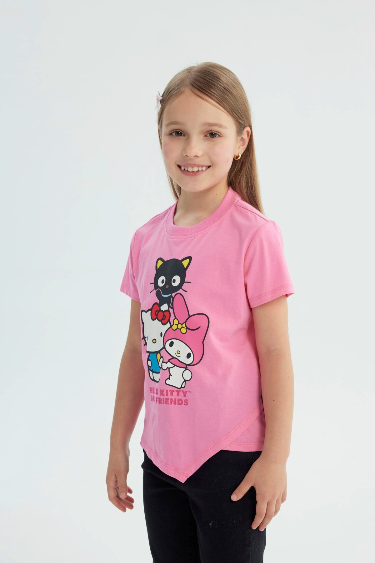 Polera Niña Hello Kitty Y Sus Amigos Rosada