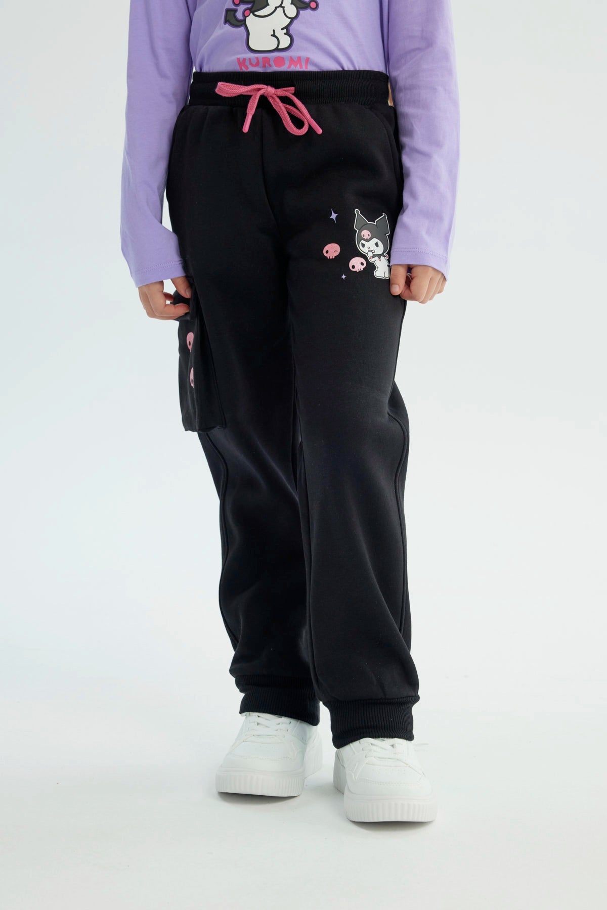 Pantalón Buzo Kuromi Negro