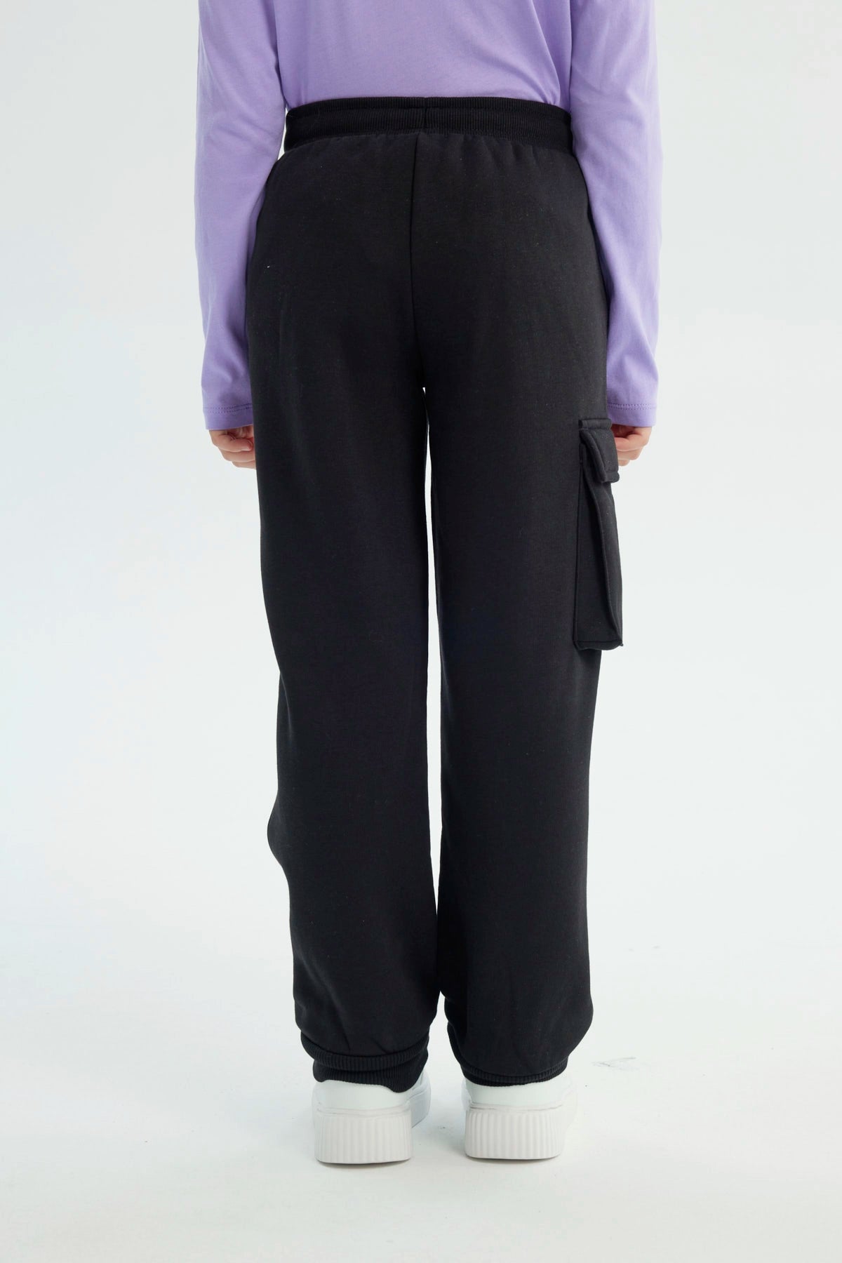 Pantalón Buzo Kuromi Negro