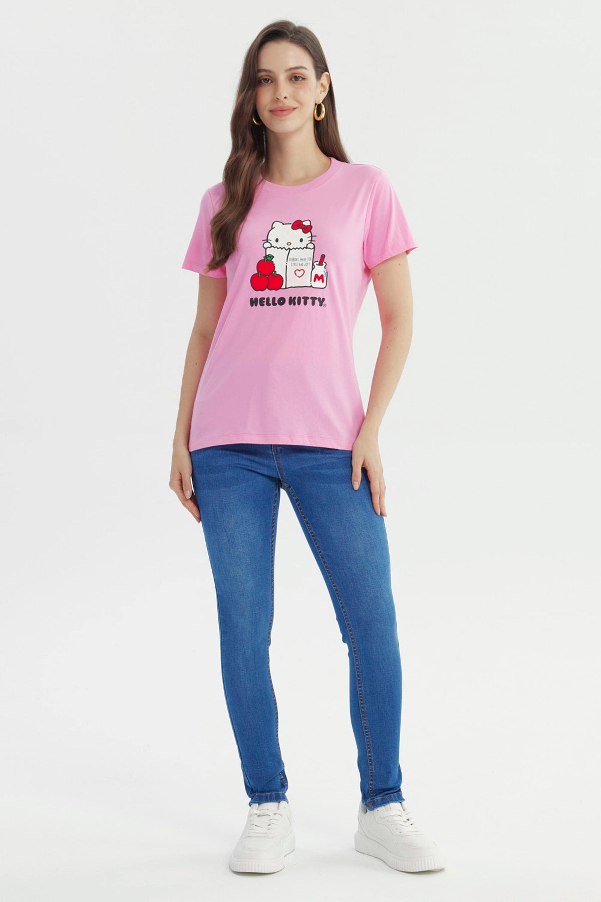 Polera Mujer Hello Kitty Y Sus Amigos Rosada