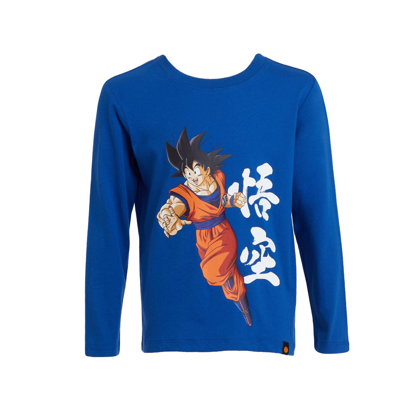 Polera azul con ilustración de Goku en acción, vistiendo su traje naranja icónico, acompañado de caracteres kanji en blanco, evocando la esencia de Dragon Ball.