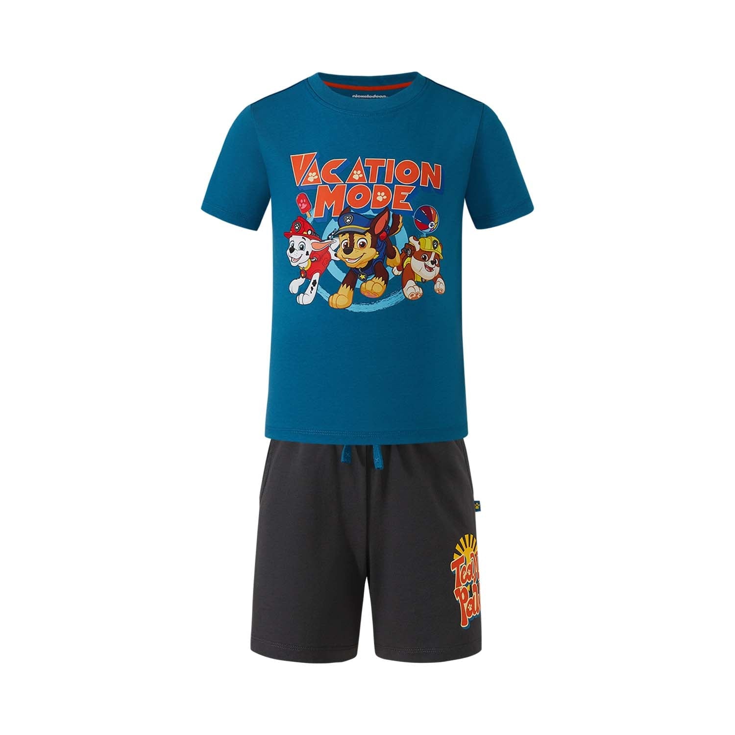 Pijama de Paw Patrol en azul vibrante con estampado de Chase, Marshall y Rubble en modo vacaciones, shorts gris oscuro con logo, ideal para fans.