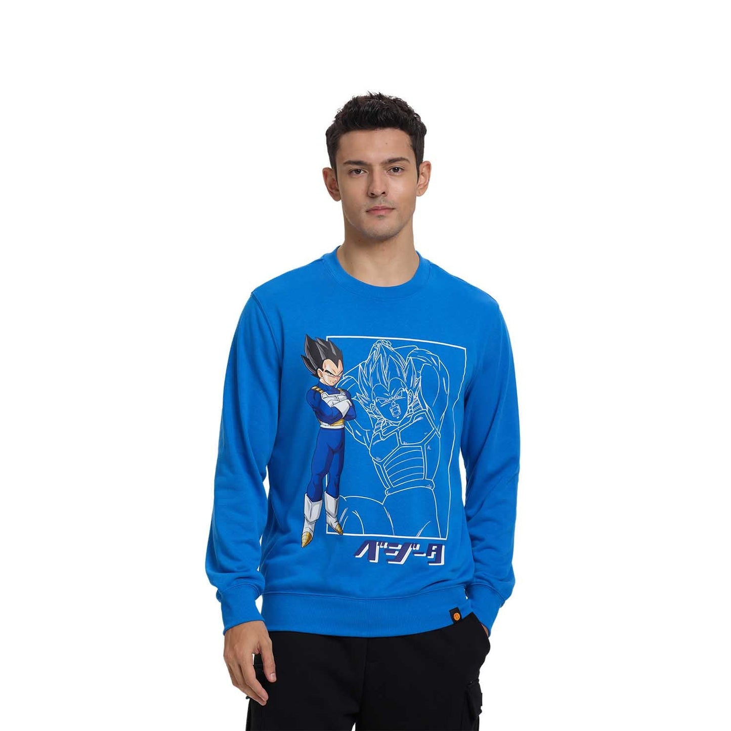 Polerón azul con ilustración de Vegeta en pose desafiante y Goku en fondo, estilo anime, captura la esencia de Dragon Ball, ideal para fans.