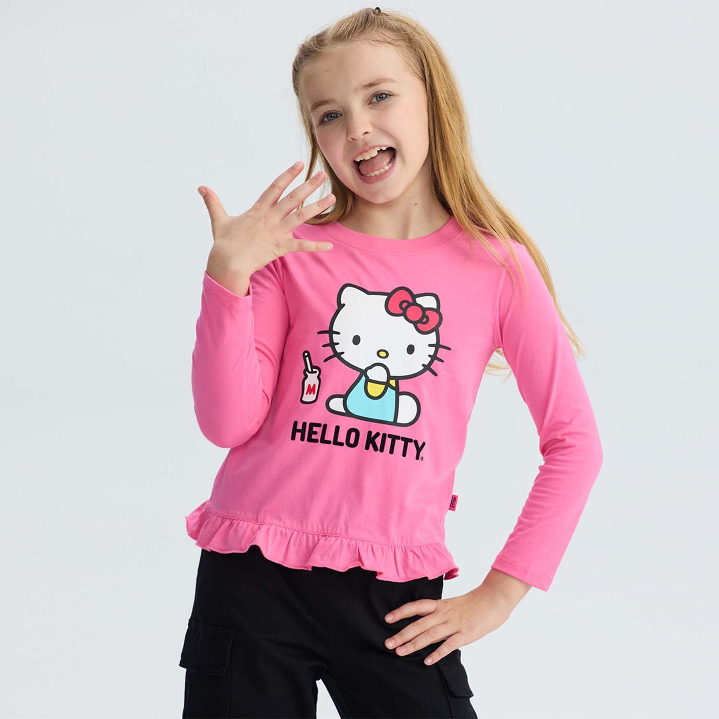 Polera Hello Kitty Con Vuelos Rosado