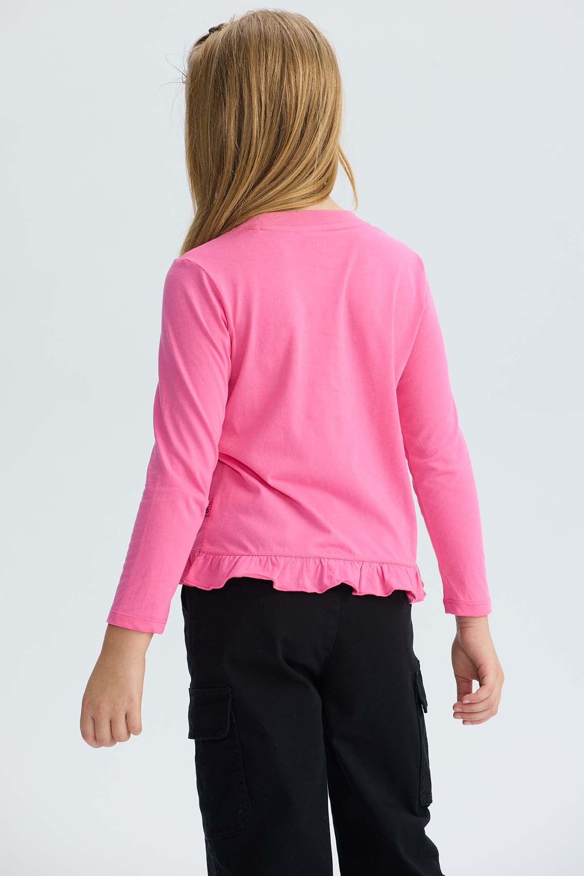 Polera Hello Kitty Con Vuelos Rosado