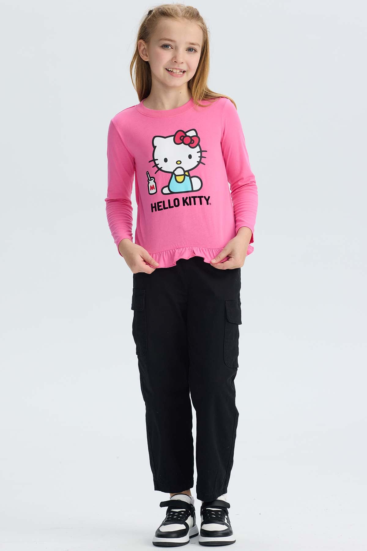 Polera Hello Kitty Con Vuelos Rosado