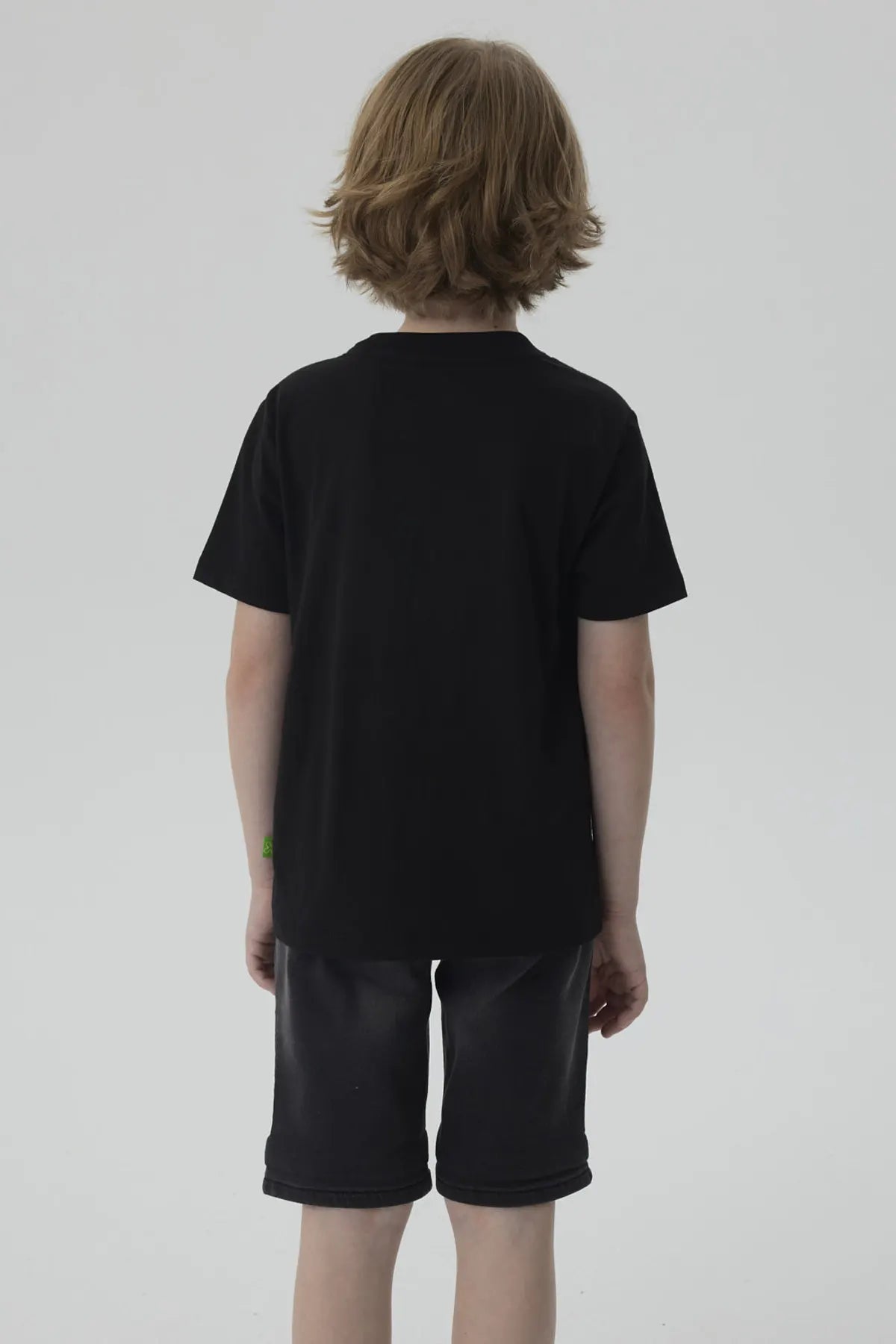 Polera Bob Esponja Negra