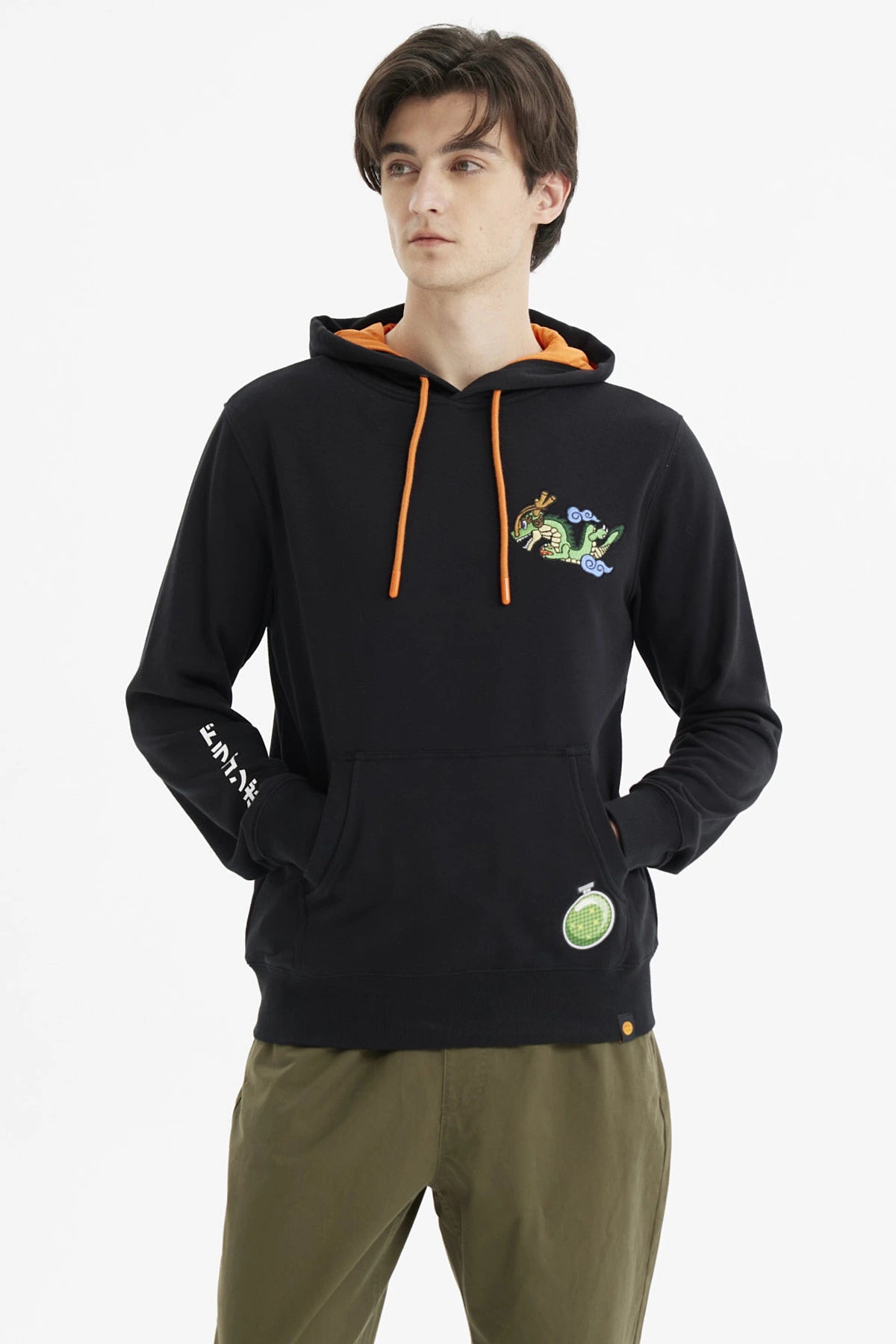 Polerón Dragon Ball Shenlong Negro