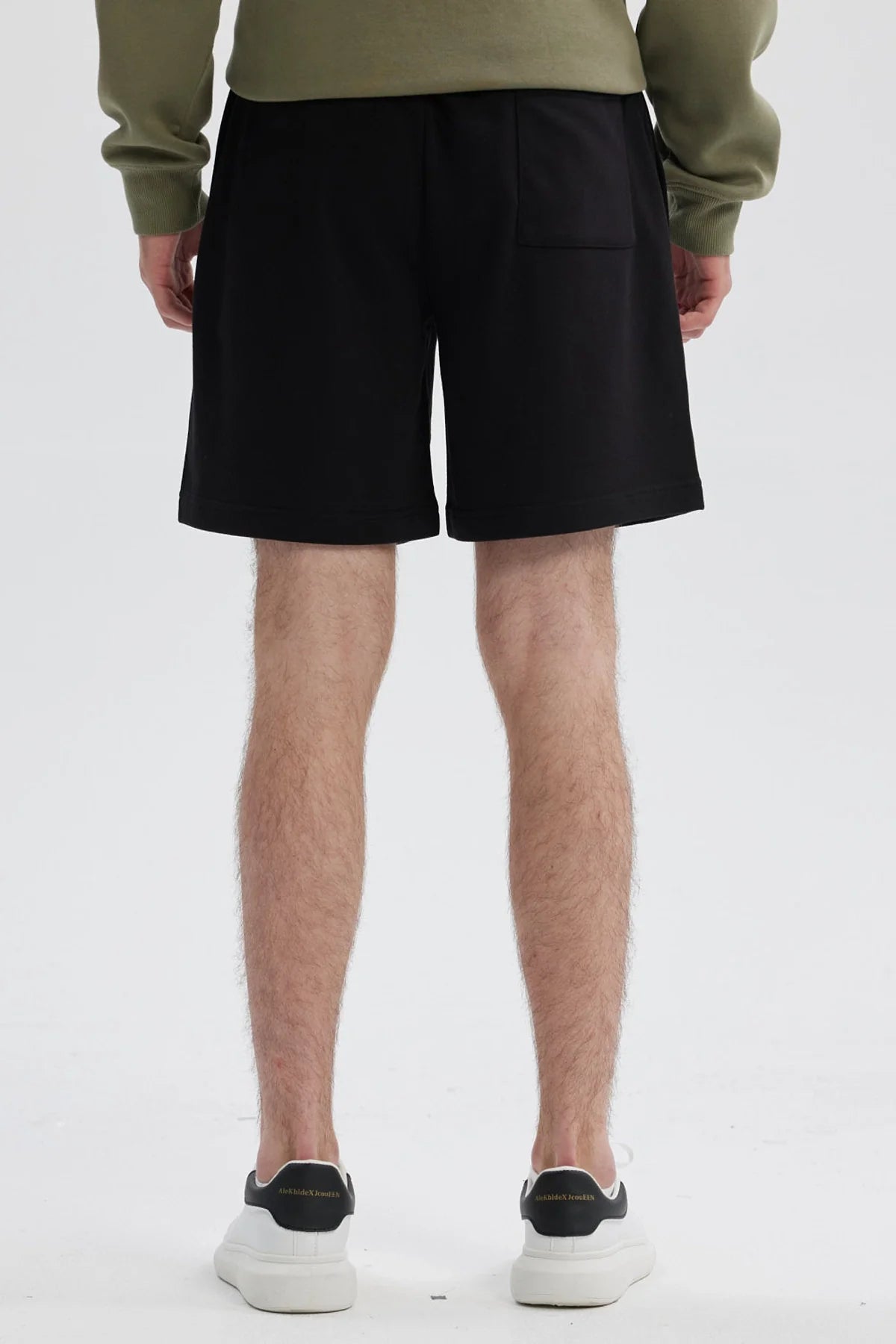 Bermuda Holly Concept Negra