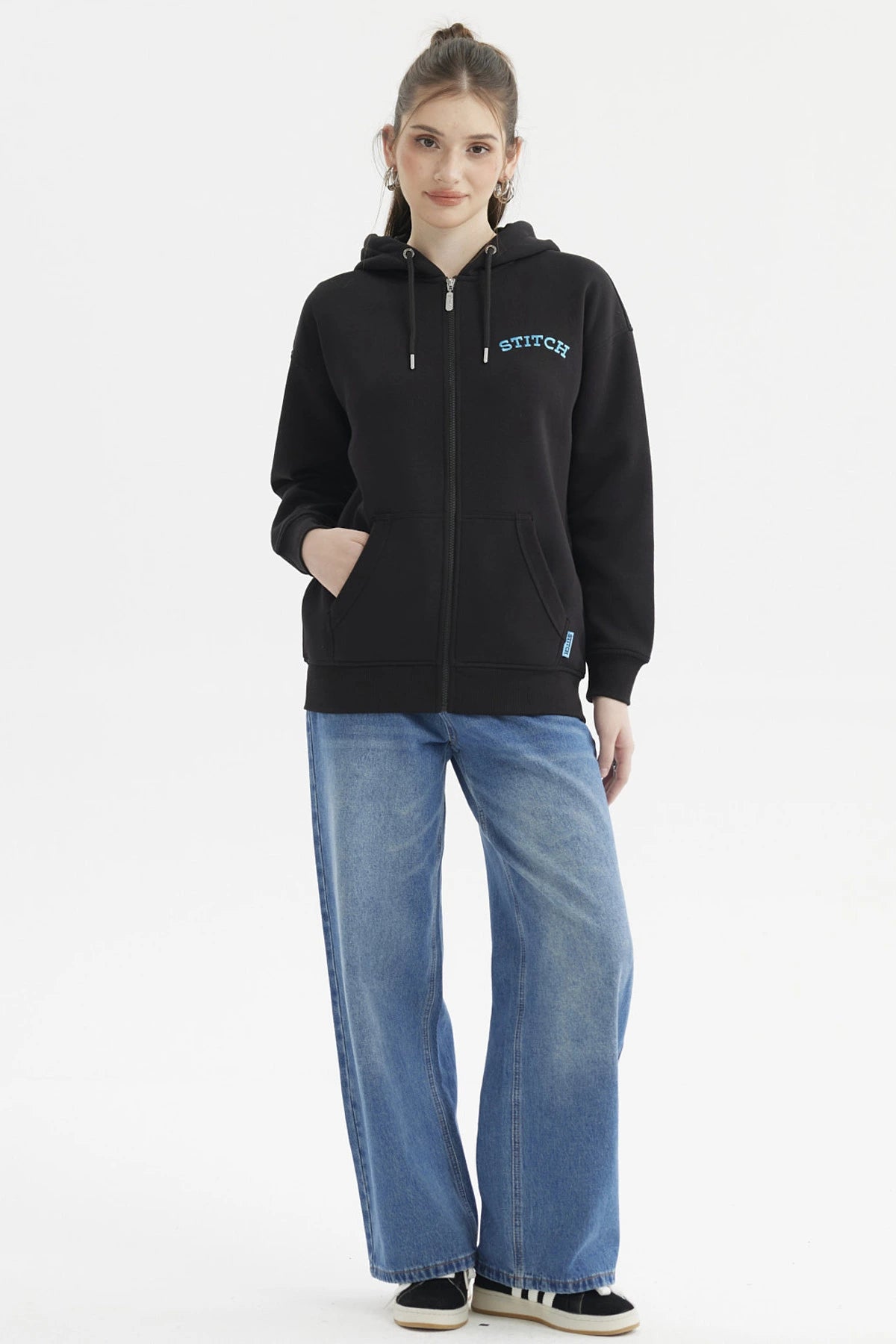 Polerón Stitch Negro