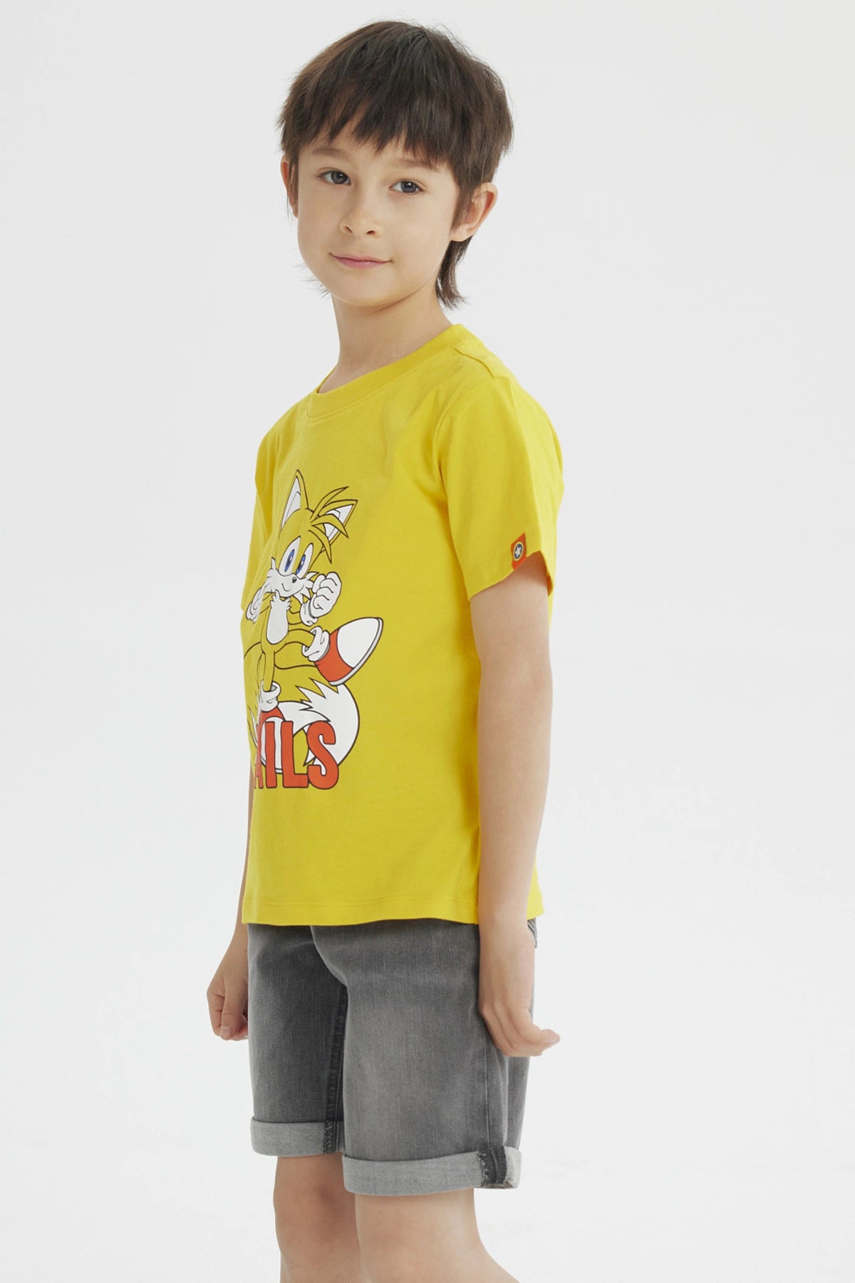 Polera Sonic Tails Amarilla