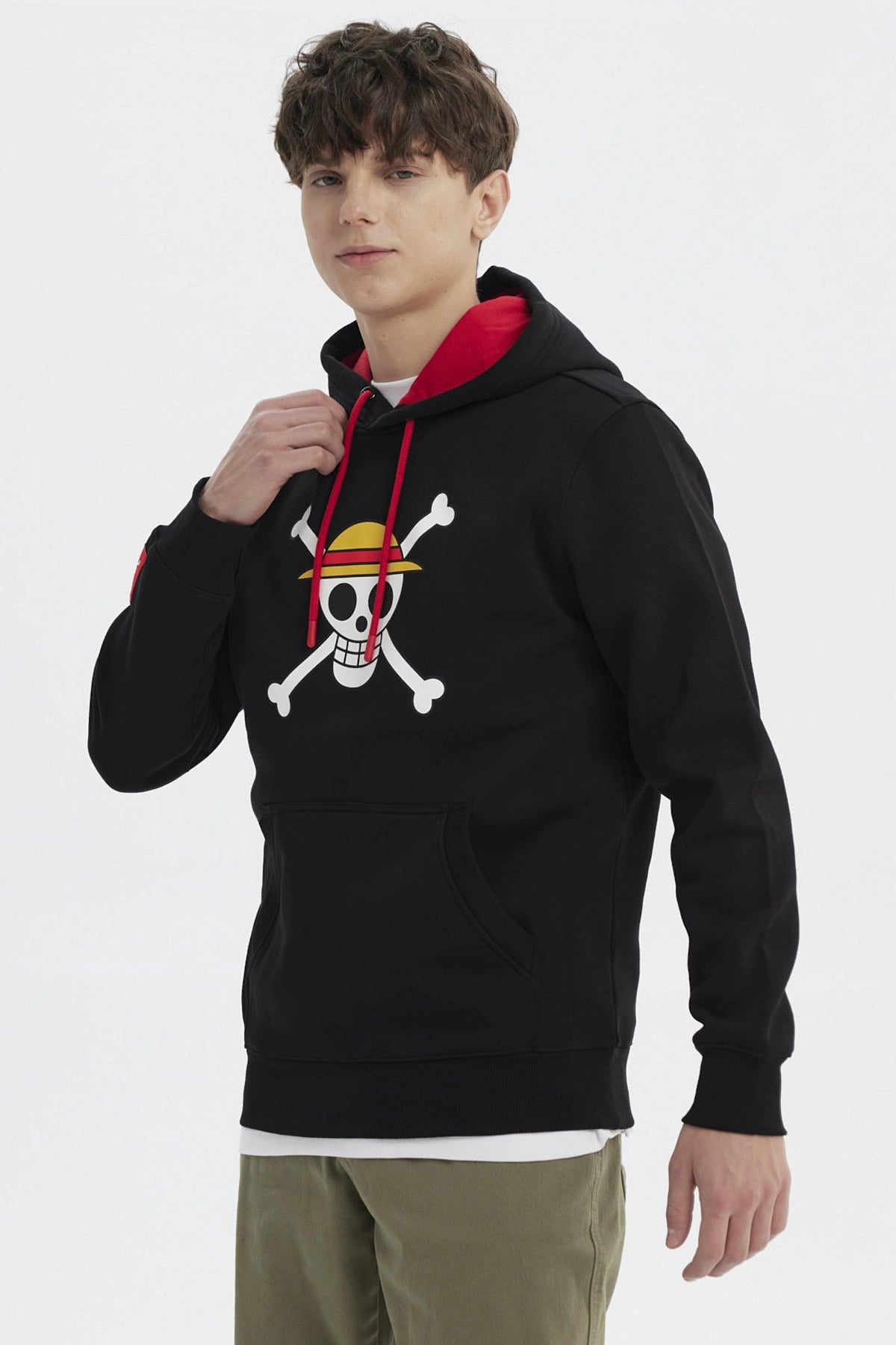 Polerón One Piece Jolly Roger Negro
