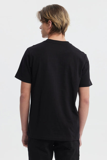 Polera One Piece Roronoa Zoro Negra