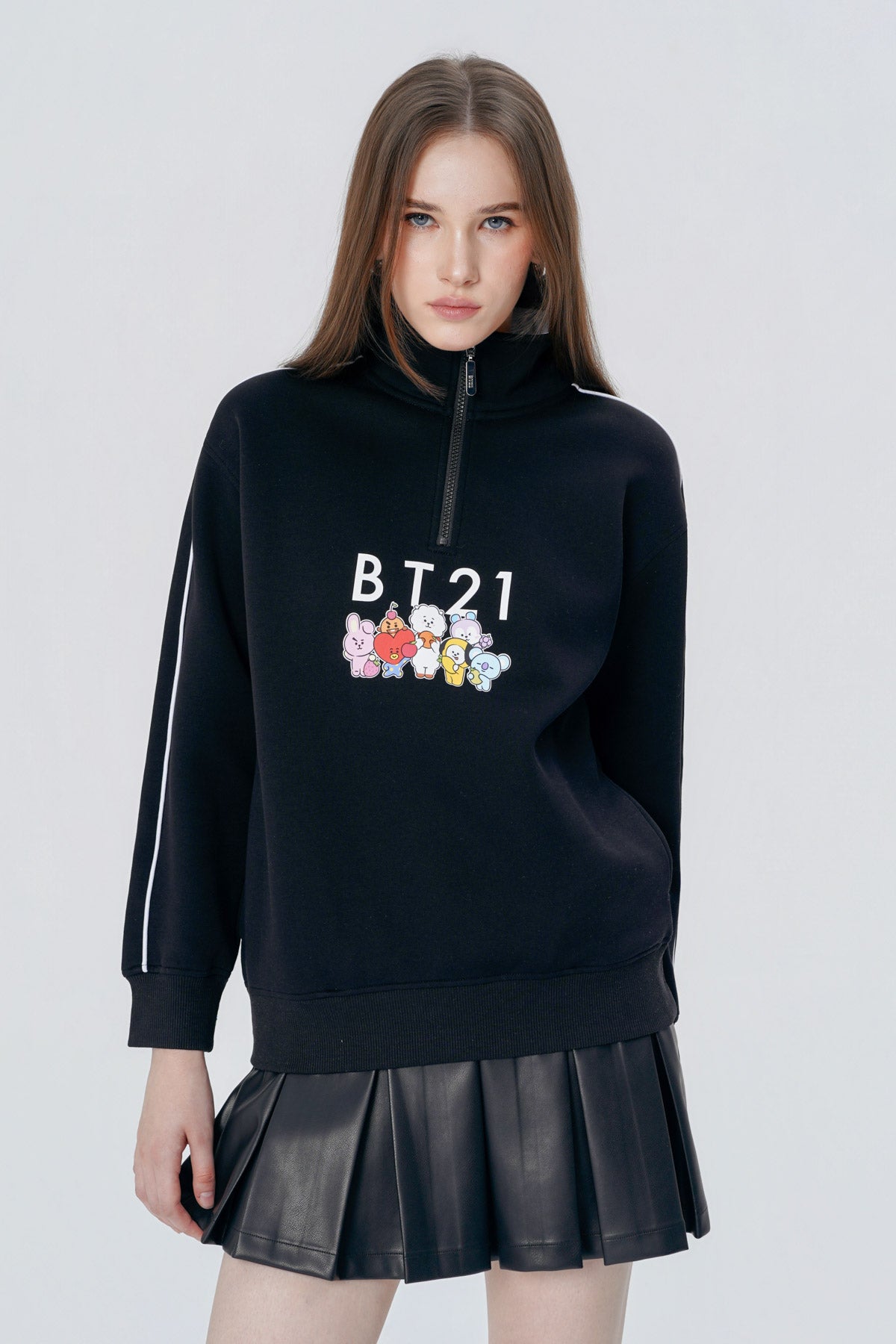 Polerón Mujer Bt21 Negro