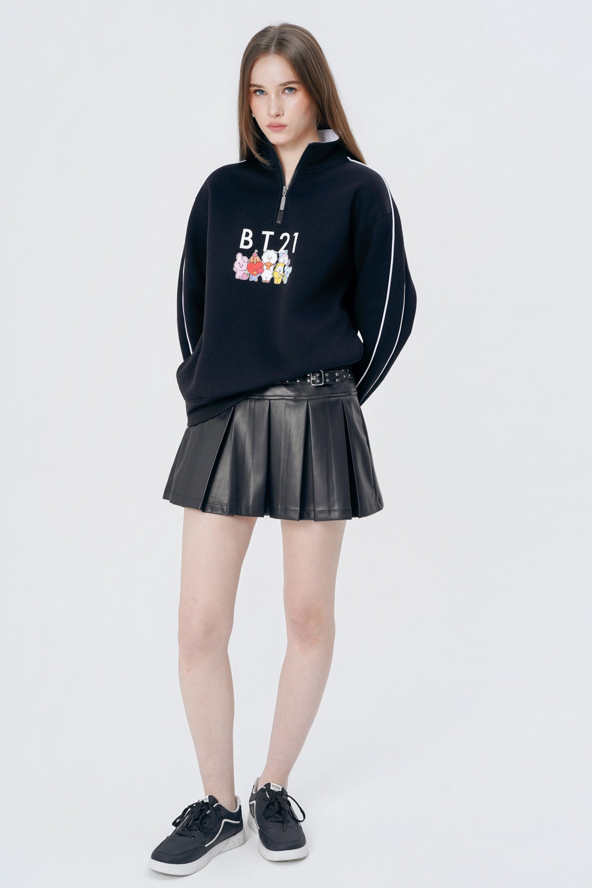 Polerón Mujer Bt21 Negro
